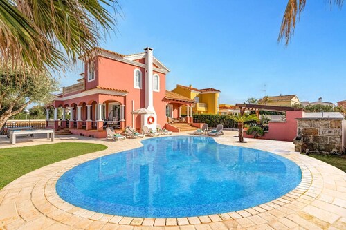 Villa Juanita Mar by Villa Plus