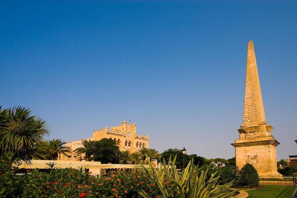 Imagen sin descripción, 1 de 25, botón