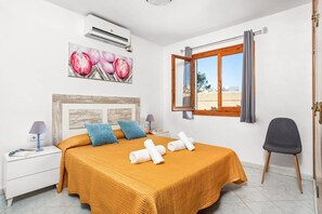 4 habitaciones, tabla de planchar con plancha y wifi gratis 