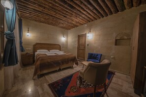 Standard Double Room | Free WiFi - ALADINO CAVE SUITES (Ürgüp)