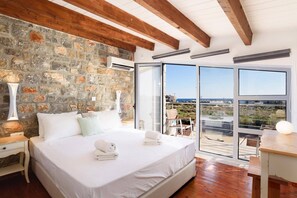 3 dormitorios, tabla de planchar con plancha, wifi gratis y ropa de cama