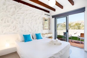 3 dormitorios, tabla de planchar con plancha, wifi gratis y ropa de cama