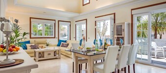 Villa Leonardo Dos by Villa Plus