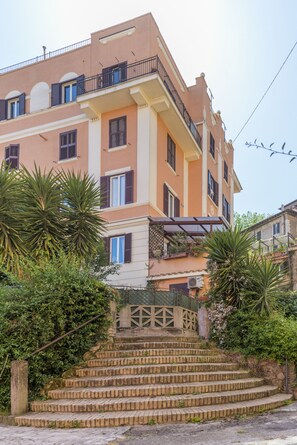 Exterior - Trastevere Studio (Roma)