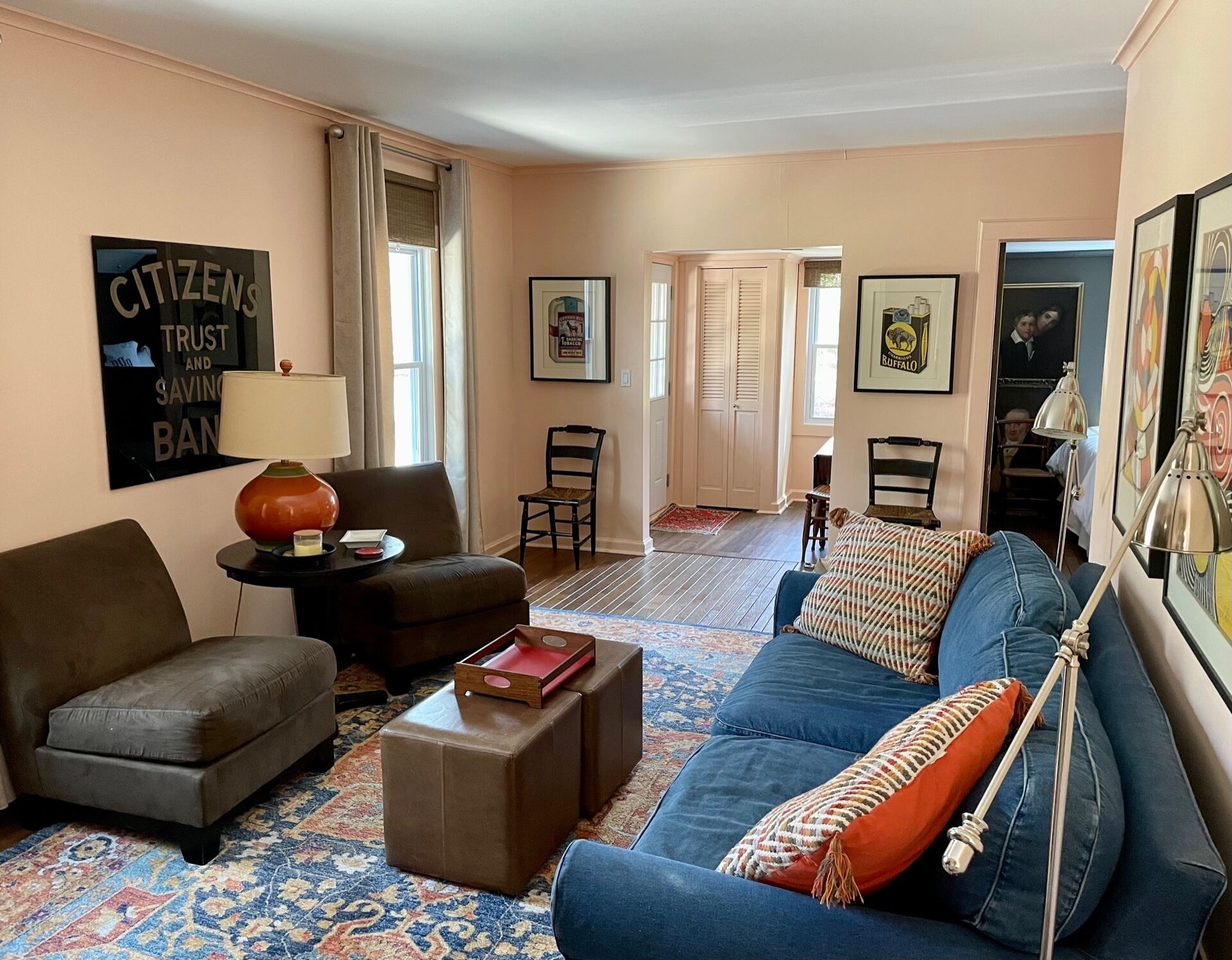 Cozy Cottage-13 min drive to Saugatuck/Douglas Sleeps 4-6