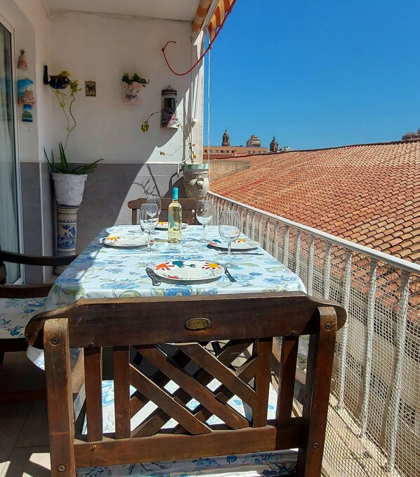 Servei de restauració a l'aire lliure