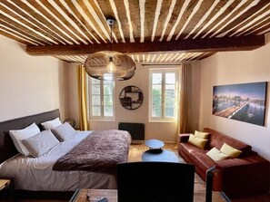 5 slaapkamers, wifi, beddengoed