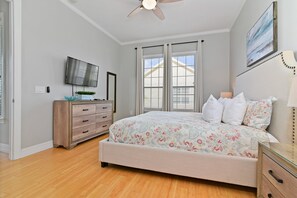 5 bedrooms, iron/ironing board, WiFi, bed sheets - Best Golf Course View, 6 mi from Disney! (Reunion)