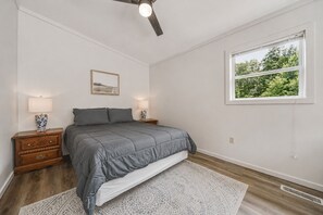 2 bedrooms, free WiFi, bed sheets