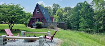 Red Roost A-Frame - New Hot Tub