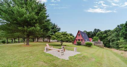 Red Roost A-Frame - New Hot Tub