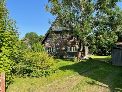 Holiday Home at the Chiemsee - 10 minutes walk to the lake