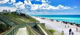 Coastal Comfort,Spacious and Bright Condo right on 30A