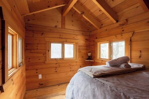 1 多间卧室、床单