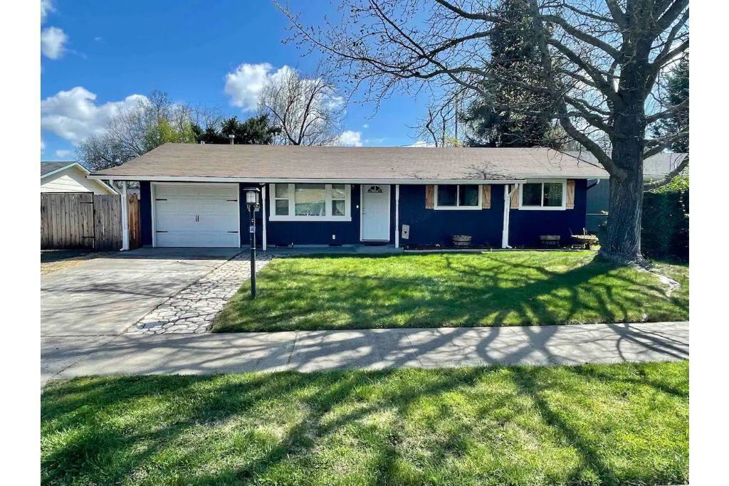 Howell House-The Perfect Getaway