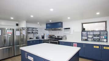Refrigerador y microondas