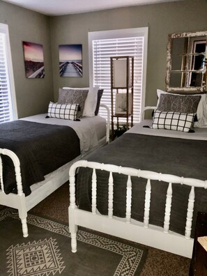 3 bedrooms, iron/ironing board, travel cot, free WiFi
