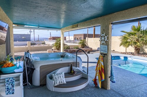 Beach House with Pool & Hot Tub! 9 Minutes to Launch Ramp