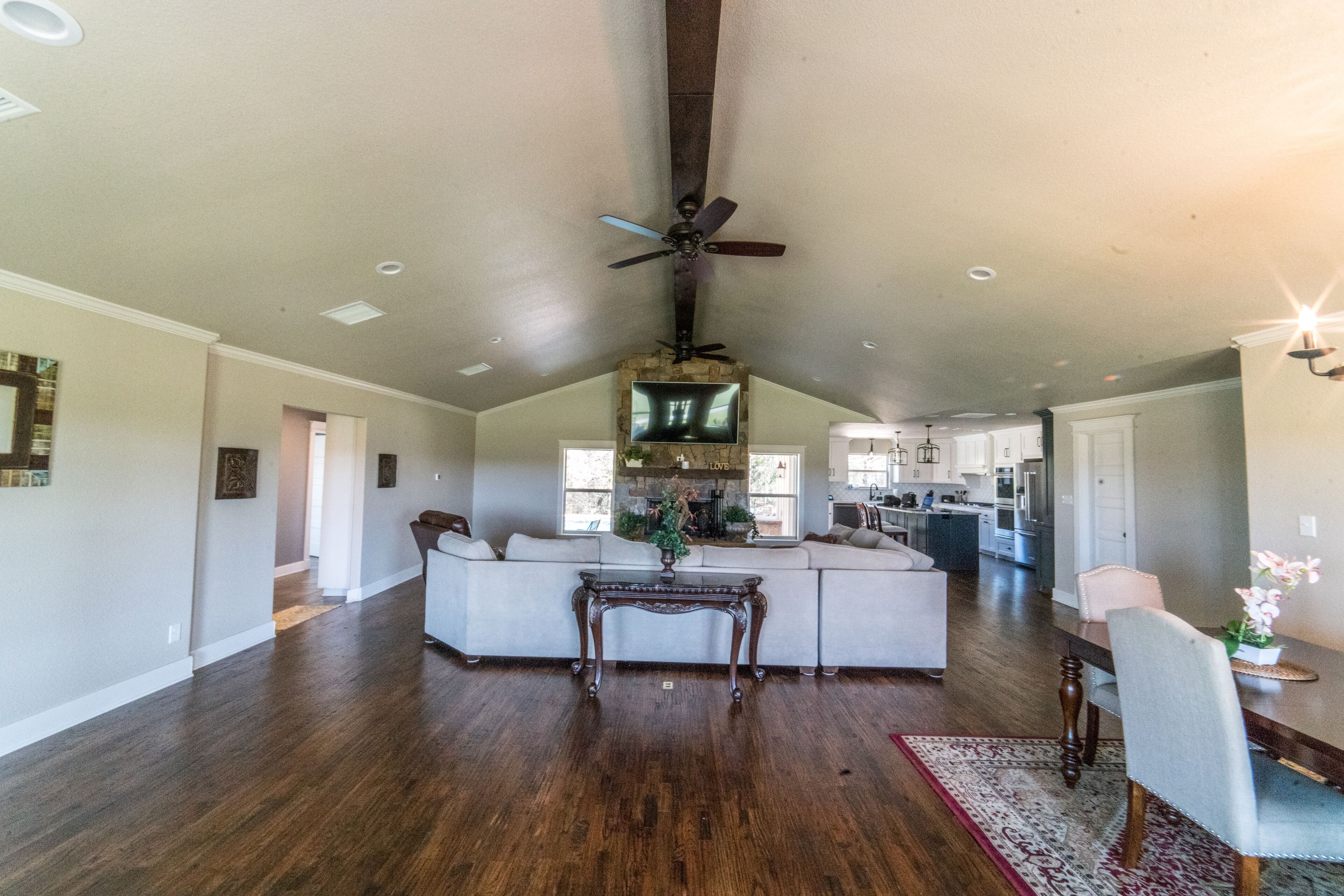 Queen and Duke Cottage