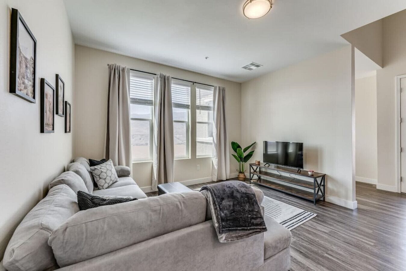 Luxury Loft w/ Mtn. Views | Quiet & Work Friendly