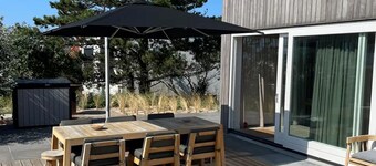 2 minuten walk from the beach! Beauty House for a holiday