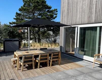 2 minuten walk from the beach! Beauty House for a holiday