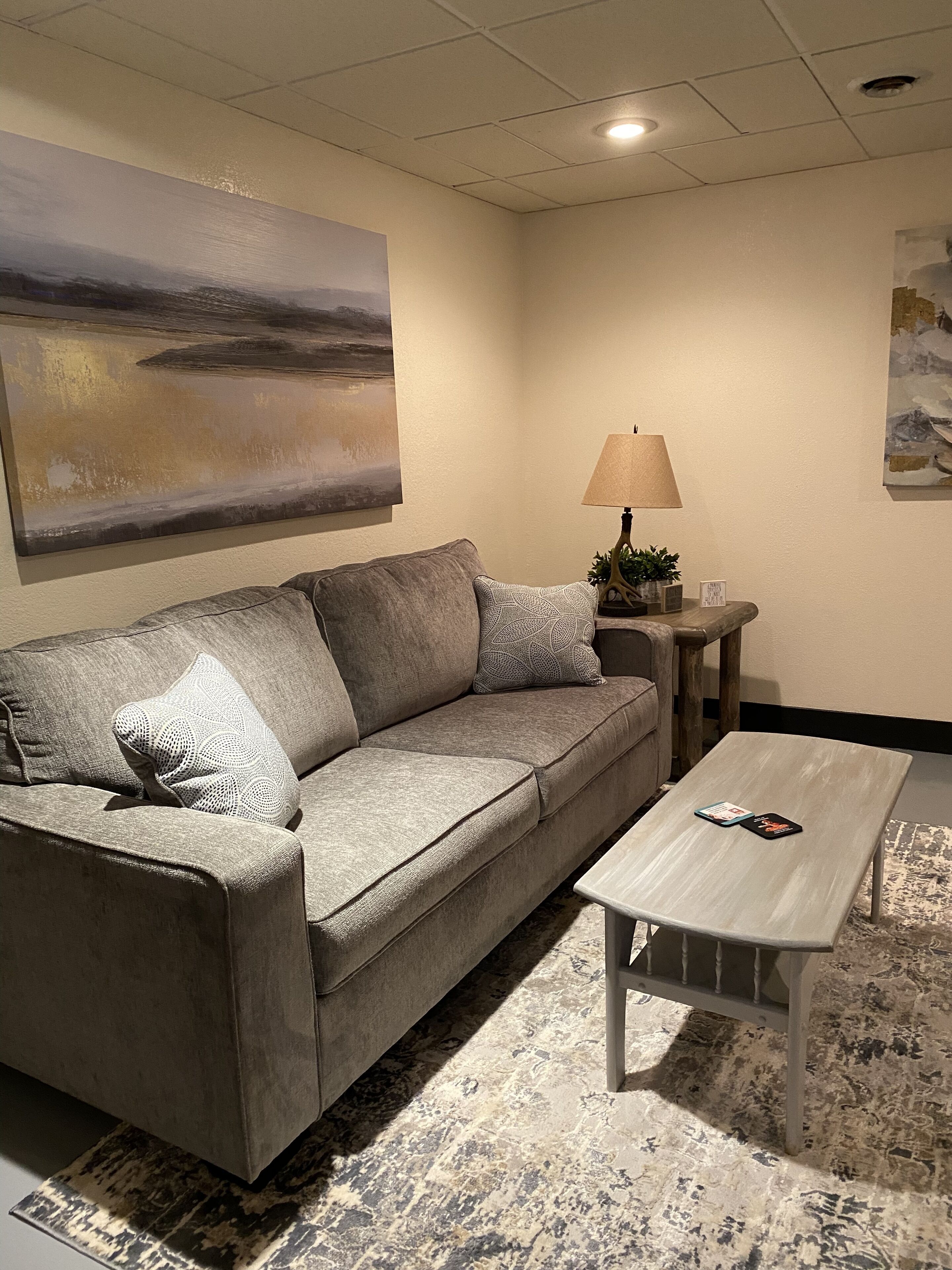 Onsite Pool and Lakeview, historic Dandridge "Bear Hug"