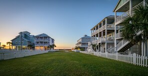 Exterior - Luxury High-End Family Retreat, Elevator, Sleeps 14, 14-Seat Dining Table (Galveston)