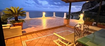 When an overlook becomes poetry