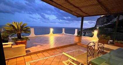 When an overlook becomes poetry