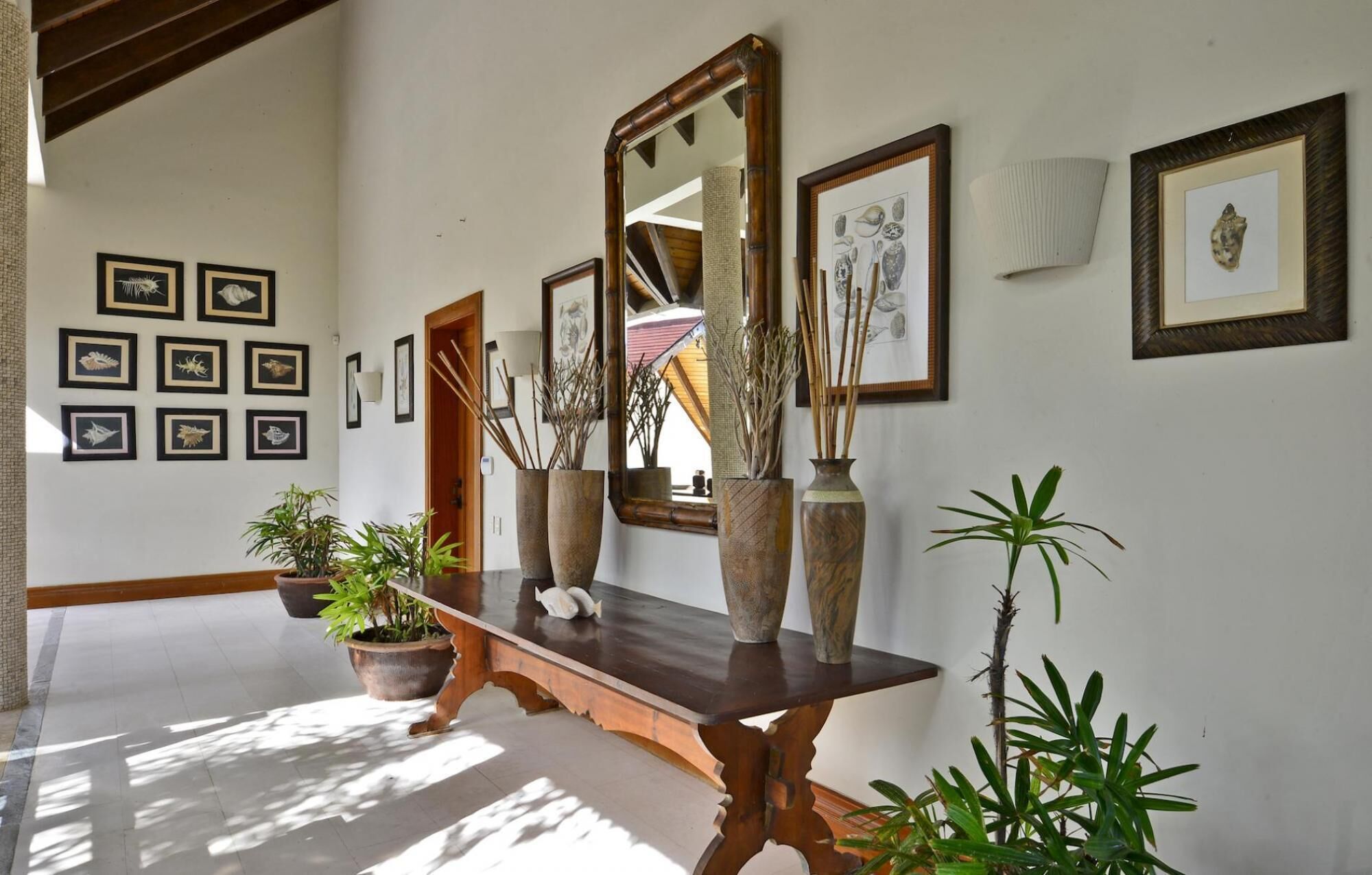 Photo - Ocean and golf view 5-bedroom villa with unique tropical style