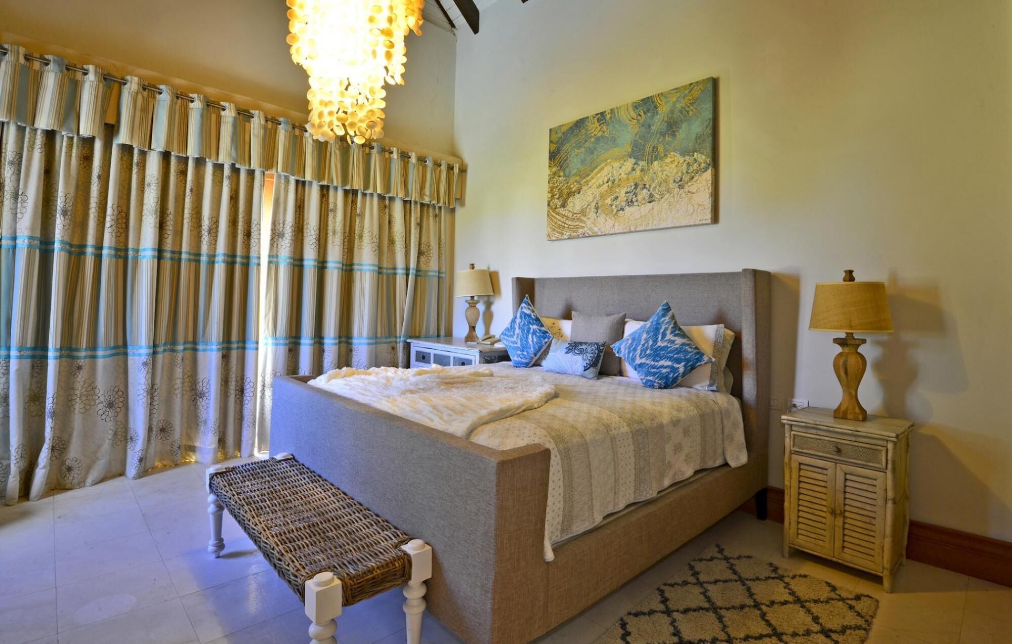 Photo - Ocean and golf view 5-bedroom villa with unique tropical style