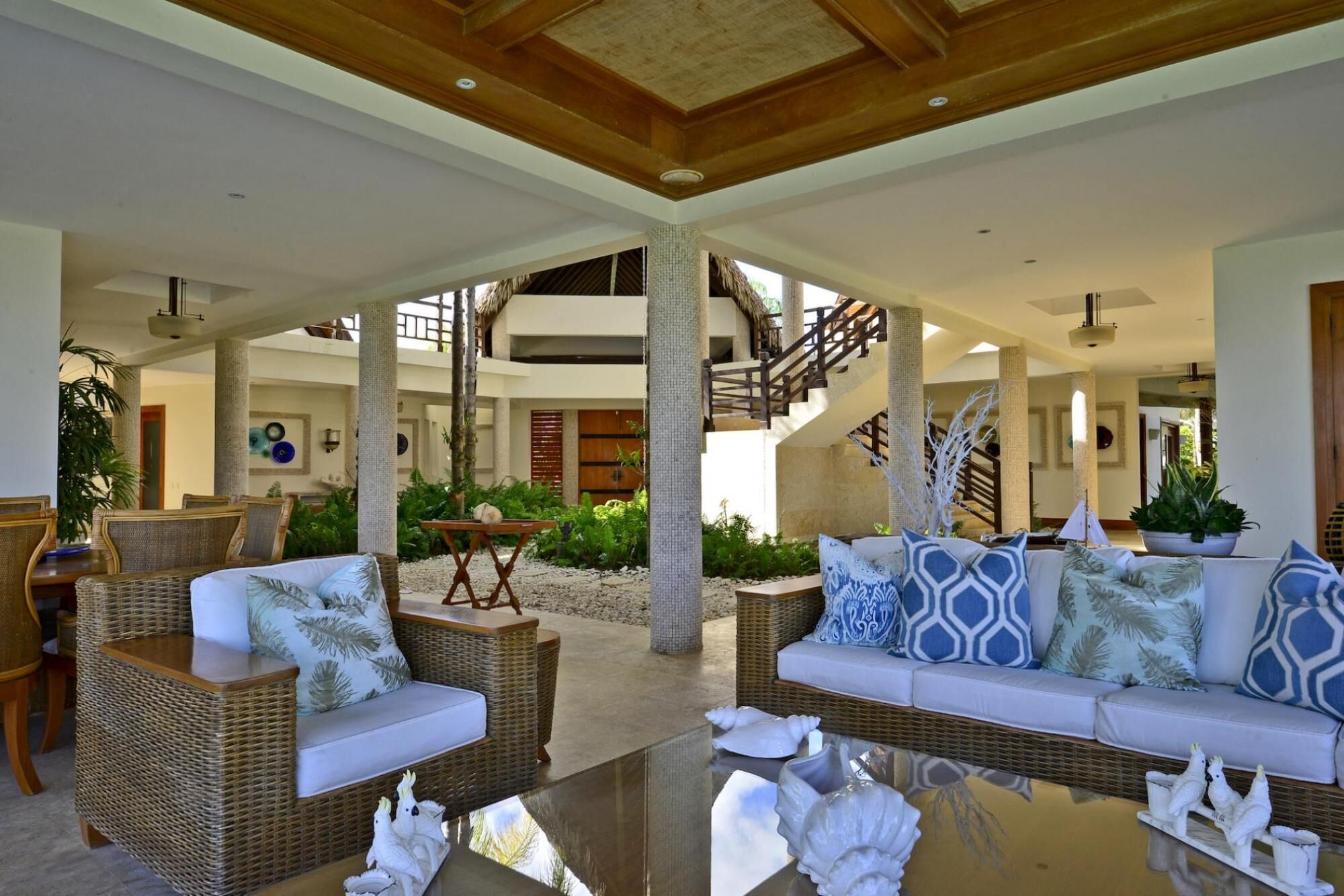 Photo - Ocean and golf view 5-bedroom villa with unique tropical style