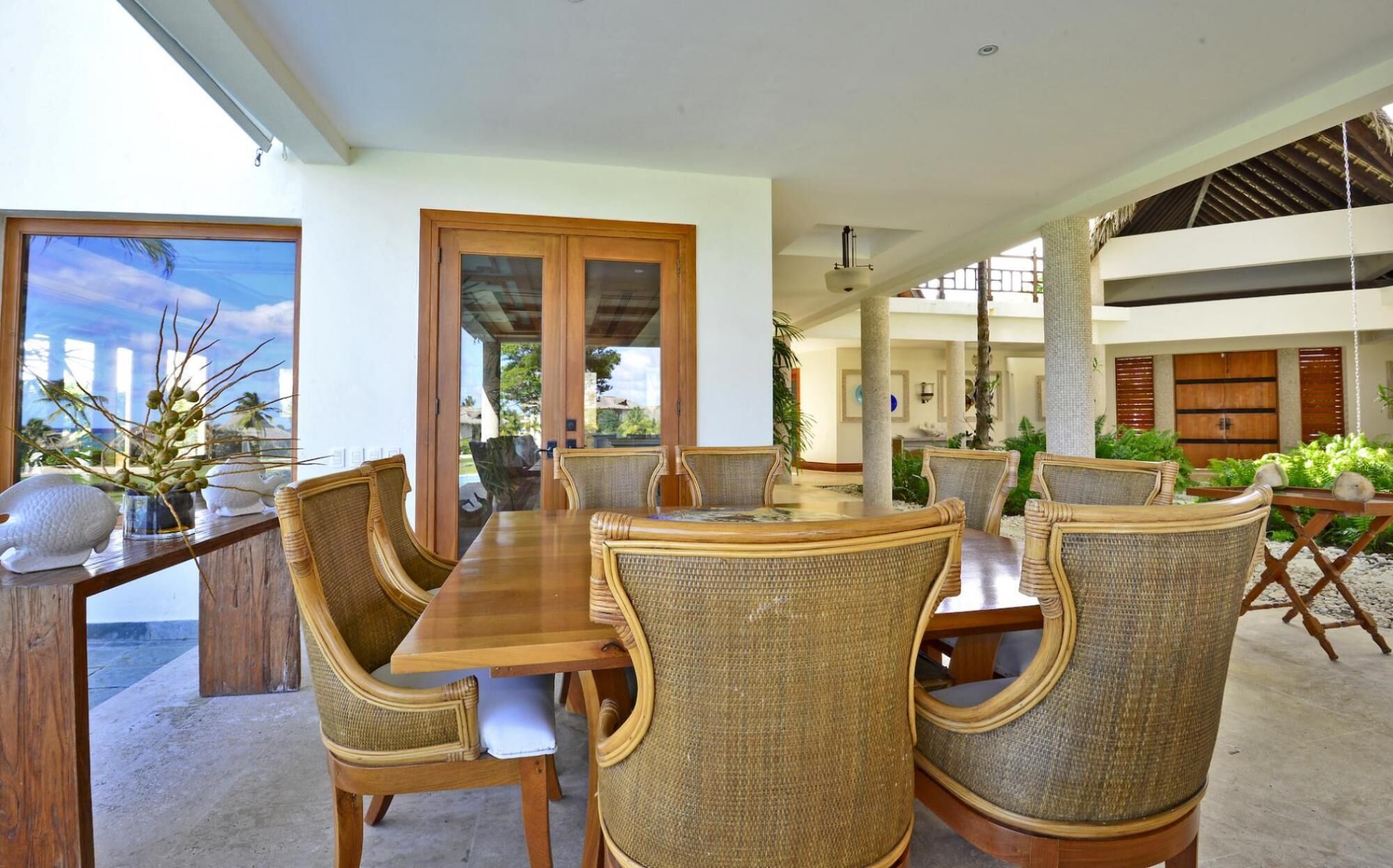 Photo - Ocean and golf view 5-bedroom villa with unique tropical style