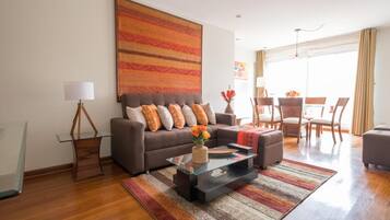 Huoneisto | 2 makuuhuonetta, silitysrauta/-lauta, Wi-Fi