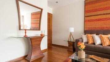 Huoneisto | 2 makuuhuonetta, silitysrauta/-lauta, Wi-Fi