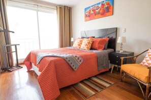 Apartment | 2 bedrooms, iron/ironing board, WiFi - Stylish Miraflores Apartments Free Parking (Lima)