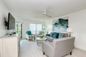 2 bedrooms, iron/ironing board - Anna Maria Island Absolute Anna Maria-private Beach Access-heated Pool-wi-fi (Bradenton Beach)