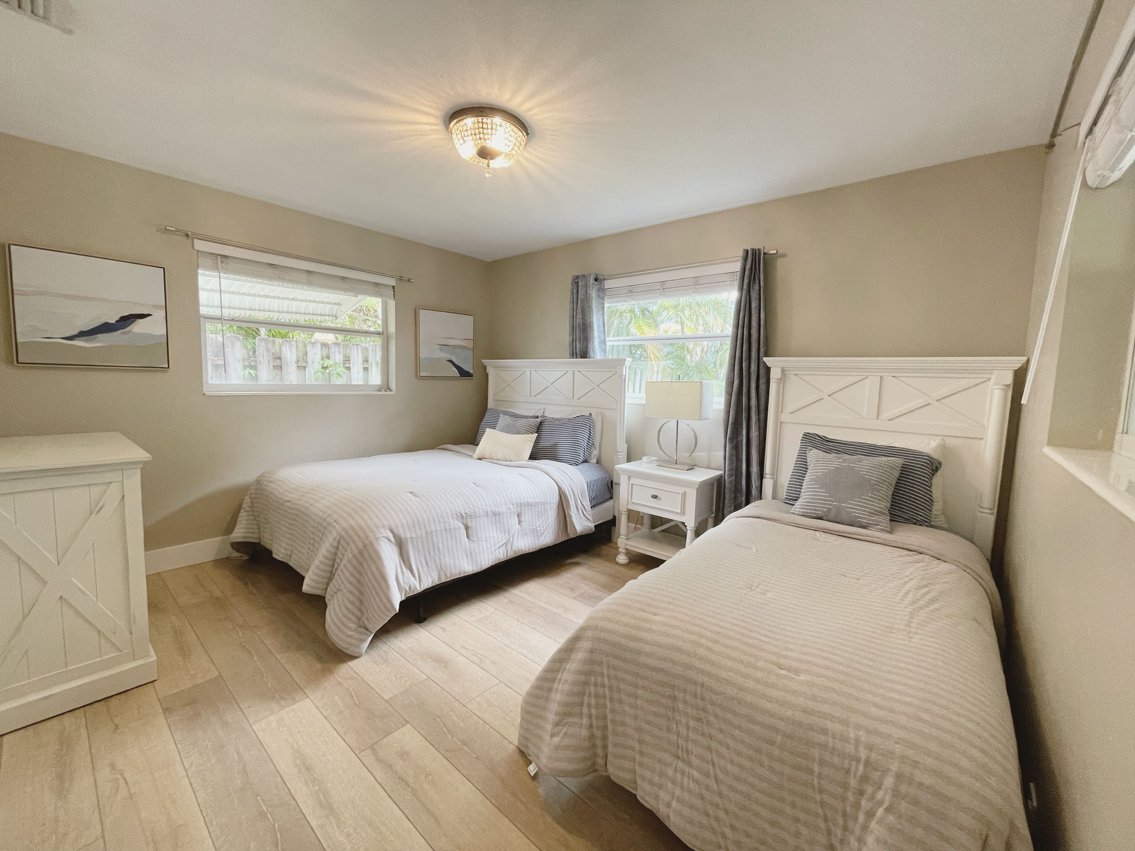 2 多间卧室、办公桌、熨斗/熨衣板、免费 WiFi