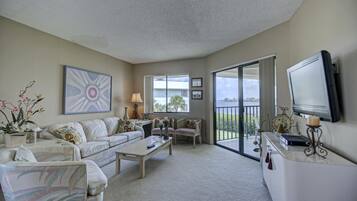 Apartment | 2 bedrooms, iron/ironing board