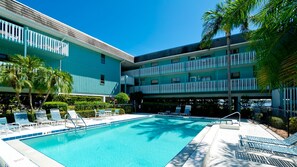 Apartment | 3 bedrooms - Anna Maria Island Beach Palms 8B (Bradenton Beach)