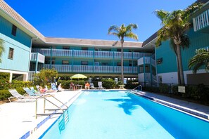 Apartment | 3 bedrooms - Anna Maria Island Beach Palms 8B (Bradenton Beach)