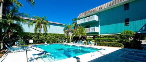 Piscine extérieure