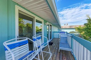 House | Terrace/patio