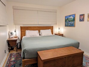 2 bedrooms, WiFi, bed sheets