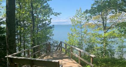 Cozy Pines Cabin - Wonderful Sunsets with Lake Superior Access!