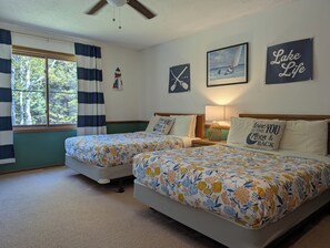 3 bedrooms, WiFi, bed sheets