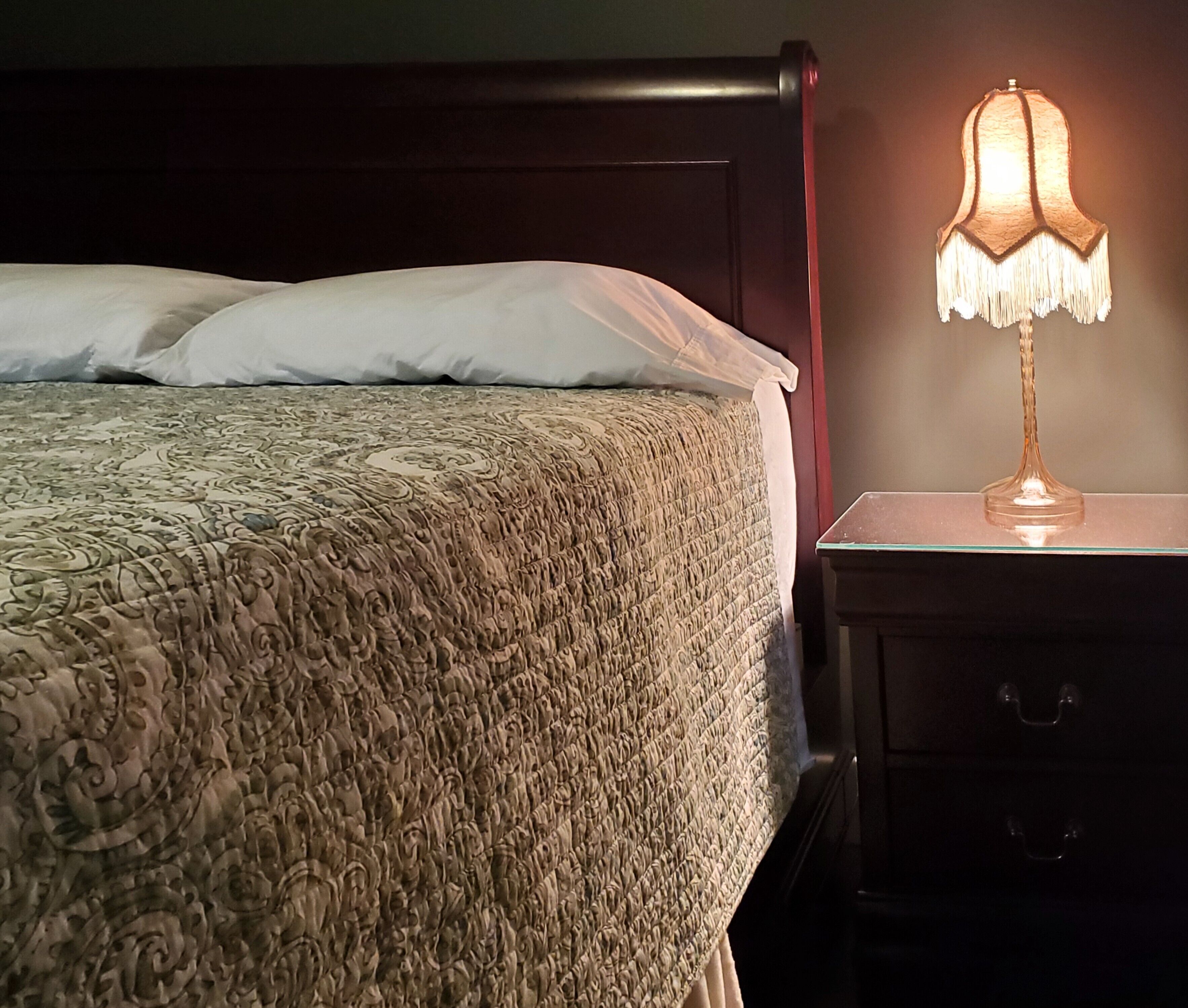 Pearl House with a River View