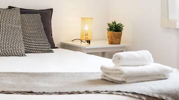 Apartment | 2 bedrooms, WiFi