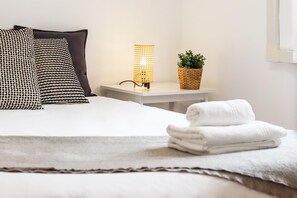 Apartment | 2 bedrooms, WiFi